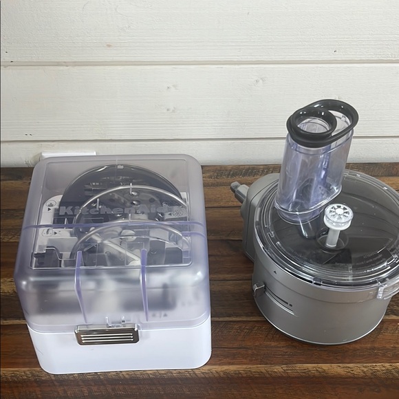 KitchenAid Silver and White Food Processor - Picture 2 of 4